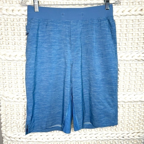 Lululemon T.H.E. Linerless Shorts - Picture 3 of 11